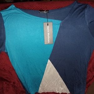 🔴B1G1 free!🔴Blue White Sarin Matthews block tee